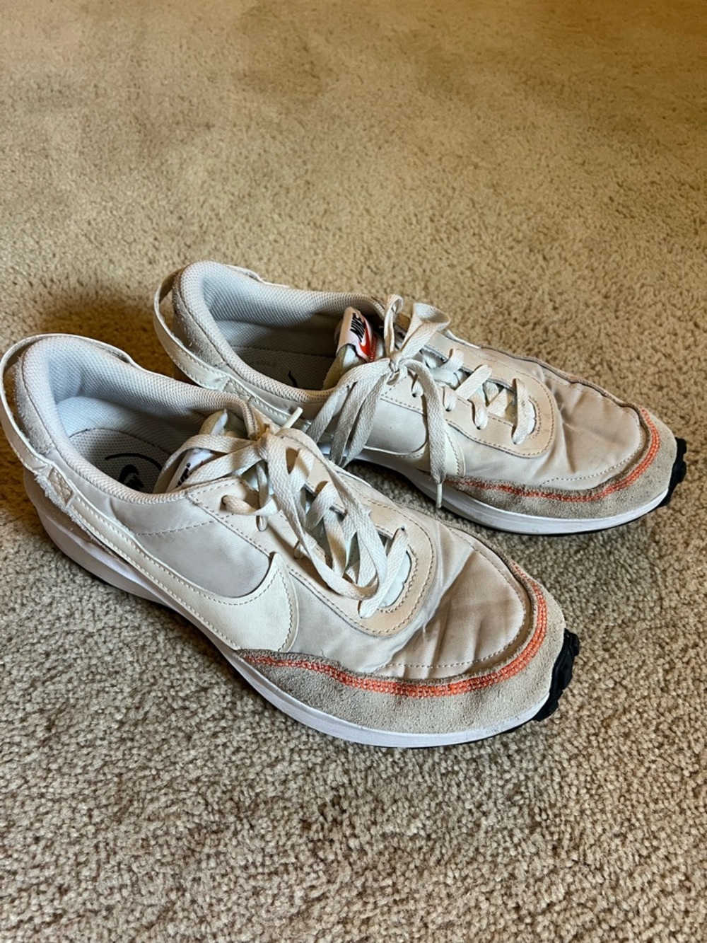 Nike Men’s White & Orange Sneakers